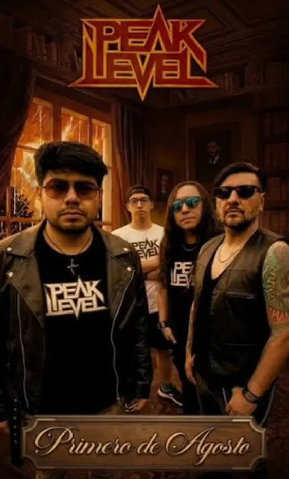 Peak Level en la imagen de presentación del sencillo Primero de Agosto